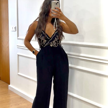Macacao Preto com bordado dourado