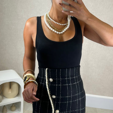 Saia de malha xadrez com pérolas