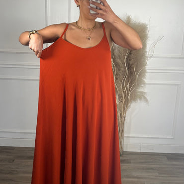 Vestido oversize de alças Tijolo
