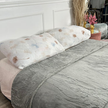 Manta lisa cinza claro