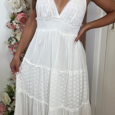 Vestido costas abertas com Bordado Ingles