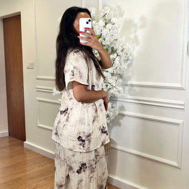 Conjunto Blusa + Pantalona padrão Mármore Bege