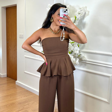 Conjunto blusa cai-cai + pantalona em Castanho