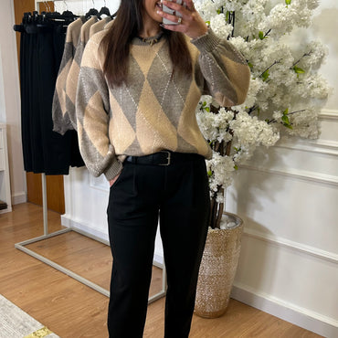 Calça Pele de Pêssego com cinto Preta