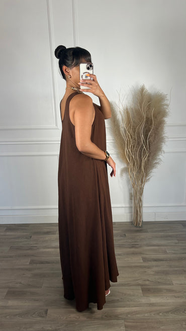 Vestido oversize de alça grossa Castanho