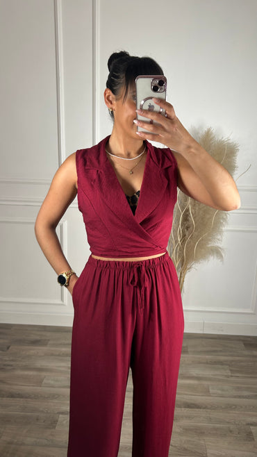 Conjunto colete de apertar + pantalona Cor Vinho