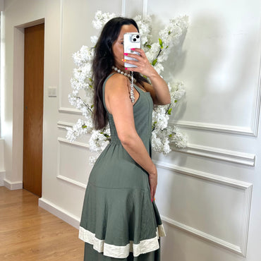 Vestido Riscas Horizontais em Verde Seco