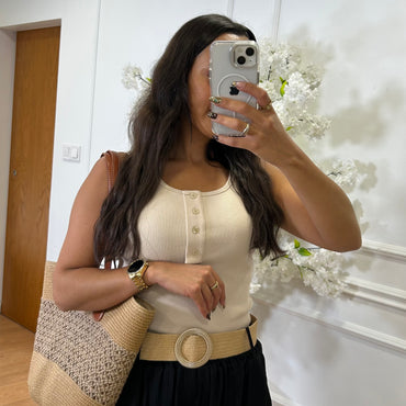 Pantalona Engelhada com Cinto em Preto