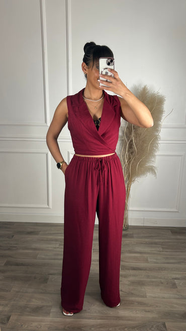 Conjunto colete de apertar + pantalona Cor Vinho