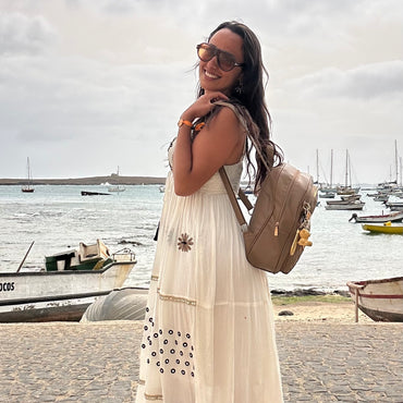 Vestido Indiano Branco com detalhes