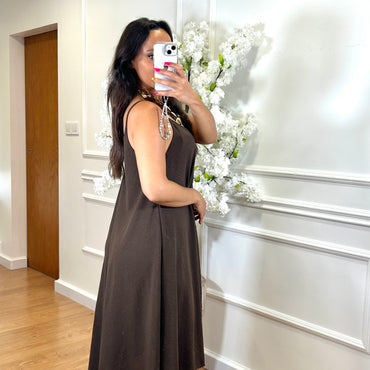 Vestido Midi oversize de alças Castanho