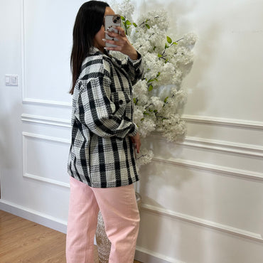 Sobrecamisa Preta e Branca