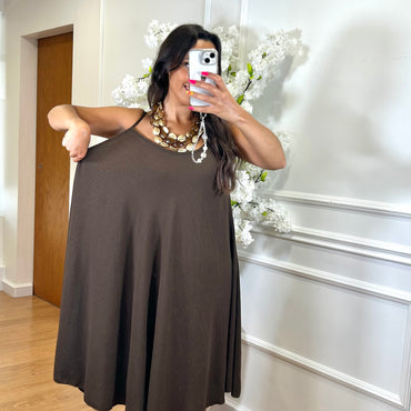 Vestido Midi oversize de alças Castanho