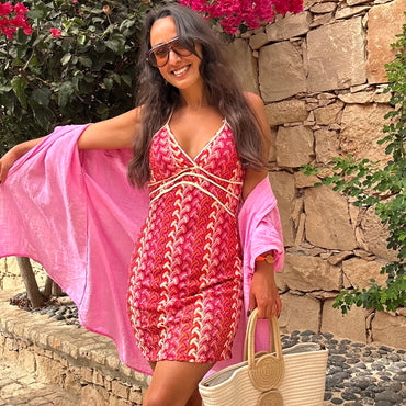 Vestido de Renda Rosa