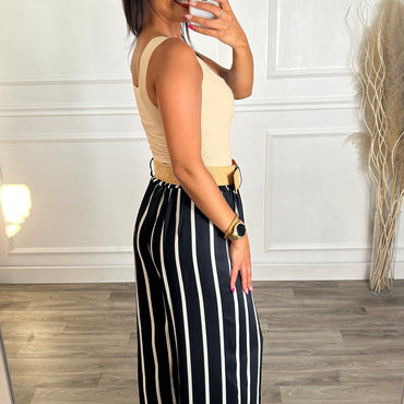 Pantalona Preta Riscas com cinto