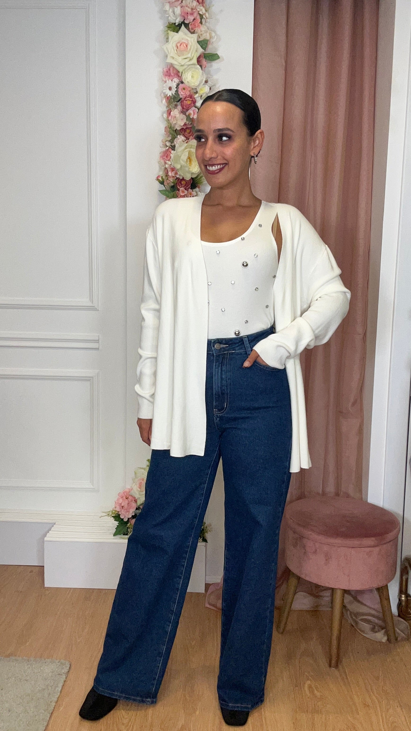 Conjunto Top com brilhos + Casaco Branco