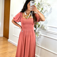 Vestido Salmão Repuxado