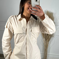 Camiseiro Com Cinto Bege