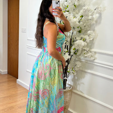 Vestido Acetinado com Padrao