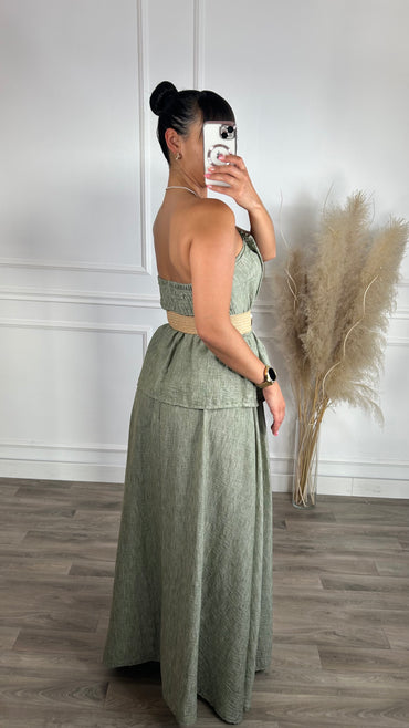 Conjunto saia + top repuxado verde seco
