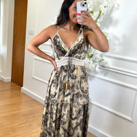 Vestido Acetinado Indiano Bege com cornucopias em Preto