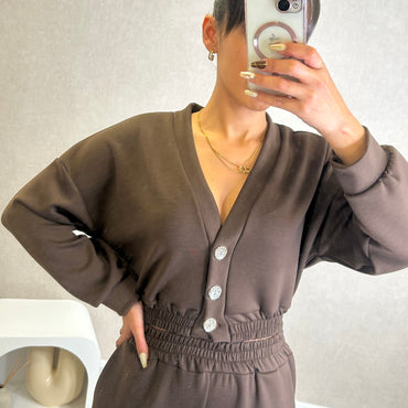 Conjunto Blusa com botões dourados+ Pantalona Castanho