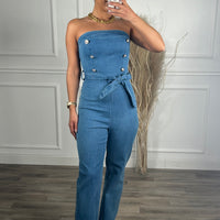 Macacão de Ganga com Botões Dourados