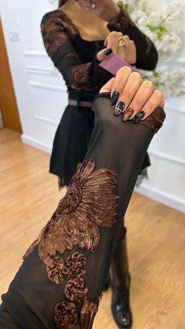 Body com Flores em Castanho