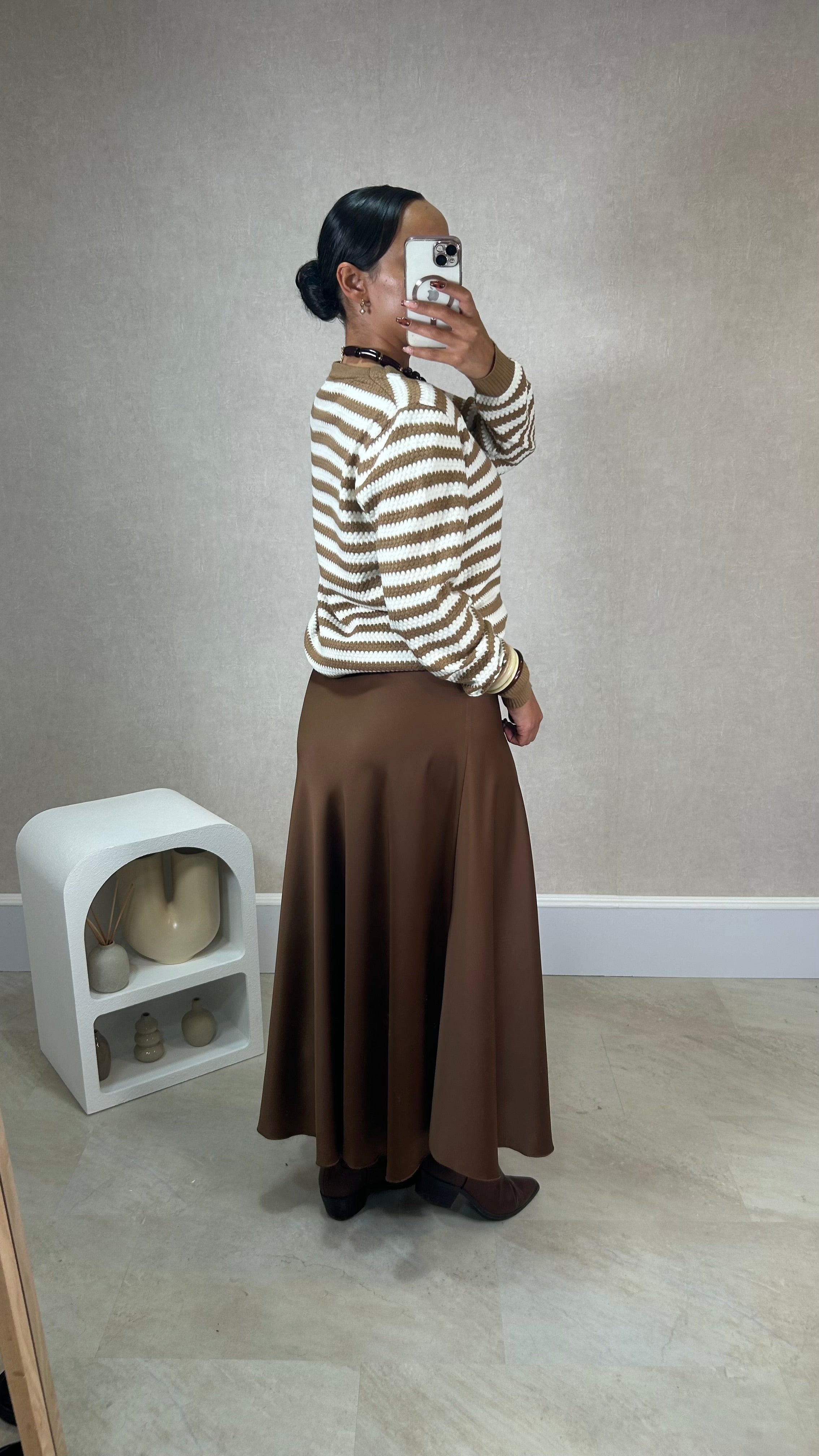 Saia Acetinada Camel