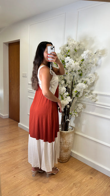 Vestido Bicolor Bege e Tijolo
