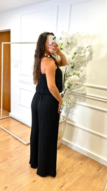 Conjunto Plissado Top Cai-Cai + Pantalona em Preto