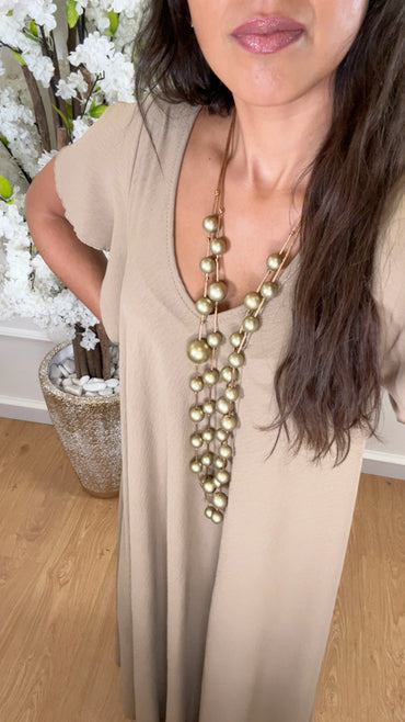 Vestido oversize com folho na manga em Taupe