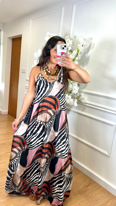 Vestido Acetinado Com Estampado tons de Preto
