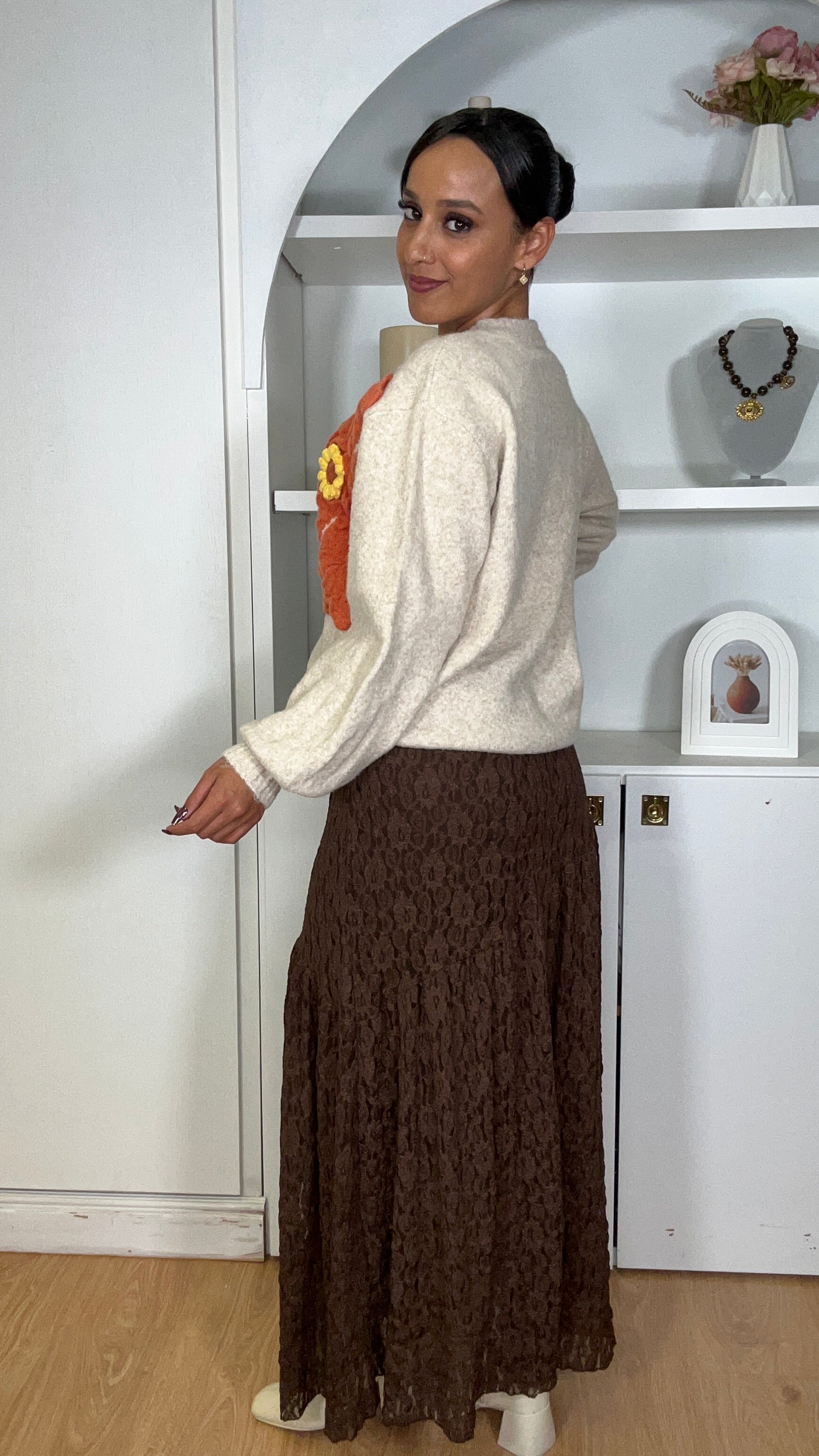 Saia Rendada Castanha