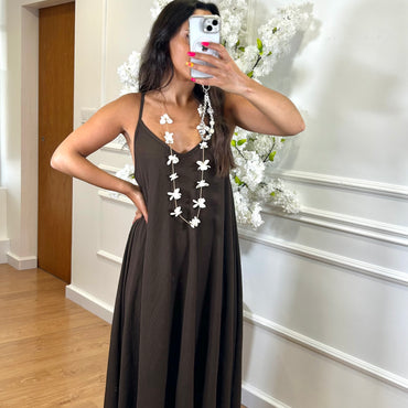 Vestido oversize de alças Castanho
