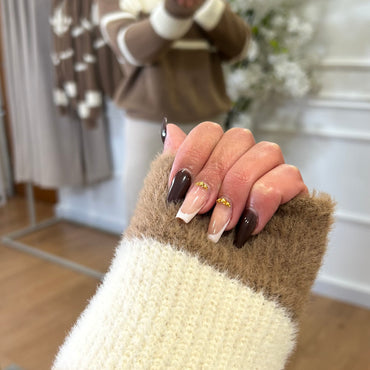 Camisola malha pelo fofo as riscas bege e camel