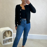 Conjunto Cardigan com perolas+ Top Preto