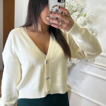 Cardigan com pedras brilhantes