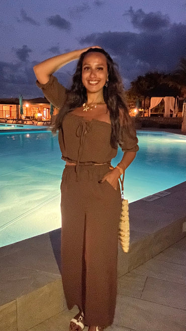 Conjunto top repuxado + Pantalona Castanho