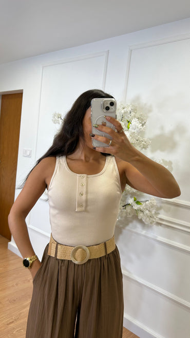 Pantalona Engelhada com Cinto em Camel