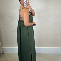 Vestido de Alças Cruzadas Verde Tropa