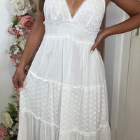 Vestido costas abertas com Bordado Ingles