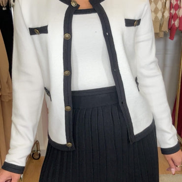 Conjunto Cardigan + Top 2 cores Branco com Preto