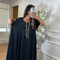 Vestido oversize com folho na manga em Preto