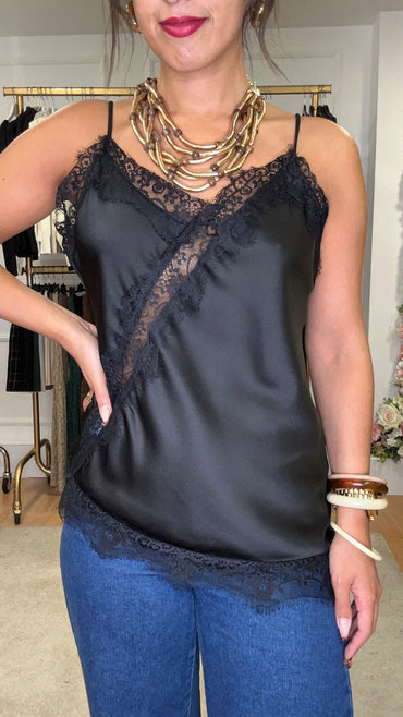 Top Acetinado com renda Preto