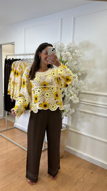 Pantalona tipo linho em Castanho