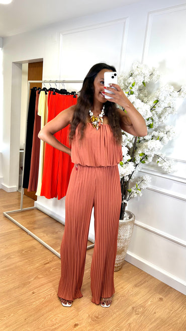 Conjunto Plissado Top Cai-Cai + Pantalona em Coral