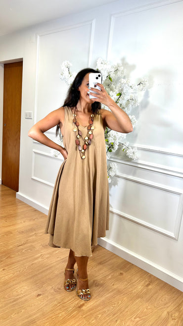Vestido Midi com alça larga Camel