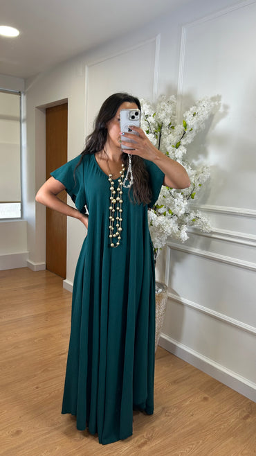 Vestido oversize com folho na manga em Verde Esmeralda