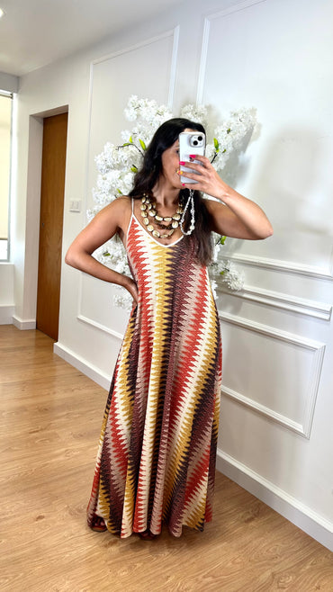 Vestido Zig Zag com fio dourado em Laranja